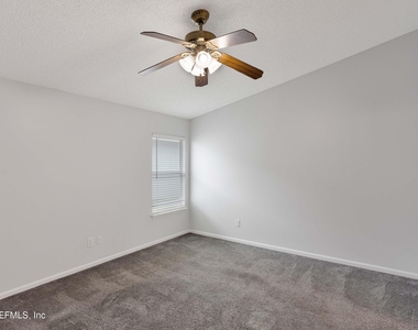 1410 Runes Court - Photo Thumbnail 13