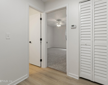 796 Main Street - Photo Thumbnail 17