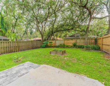 796 Main Street - Photo Thumbnail 24