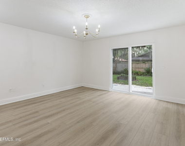 796 Main Street - Photo Thumbnail 15