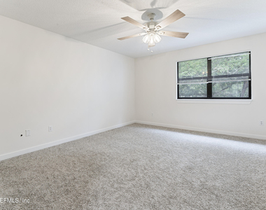 796 Main Street - Photo Thumbnail 21