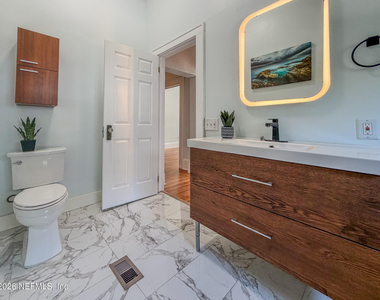 2769 Riverside Avenue - Photo Thumbnail 21