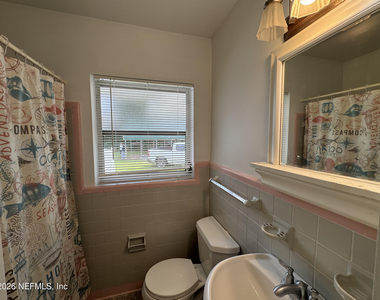 2201 Laurel Street - Photo Thumbnail 17