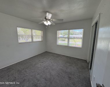 2201 Laurel Street - Photo Thumbnail 16