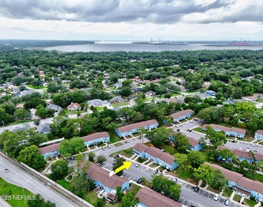 11359 Bedford Oaks Drive - Photo Thumbnail 47
