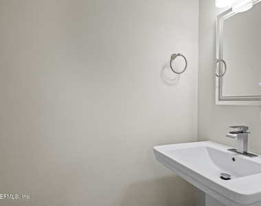 11359 Bedford Oaks Drive - Photo Thumbnail 9