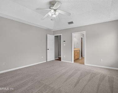 12949 Chets Creek Drive S - Photo Thumbnail 16