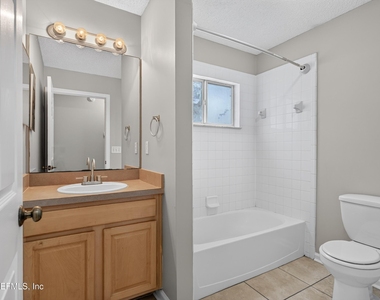 12949 Chets Creek Drive S - Photo Thumbnail 23