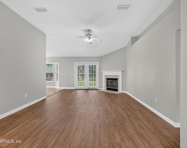 12949 Chets Creek Drive S - Photo Thumbnail 4