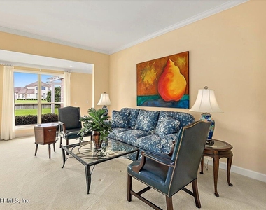 16 La Vista Drive - Photo Thumbnail 6