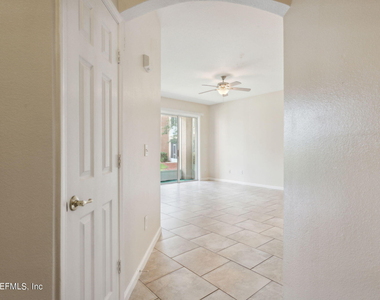785 Oakleaf Plantation Parkway - Photo Thumbnail 6