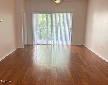 535 Florida Club Boulevard - Photo Thumbnail 17