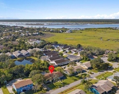 125 Rio Del Mar Street - Photo Thumbnail 21
