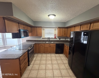 8532 Bitterwood Court - Photo Thumbnail 8