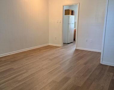 3603 Morton Street - Photo Thumbnail 2