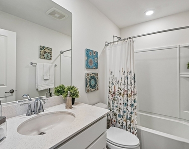 1611 Bentz Way - Photo Thumbnail 24