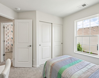 1611 Bentz Way - Photo Thumbnail 28