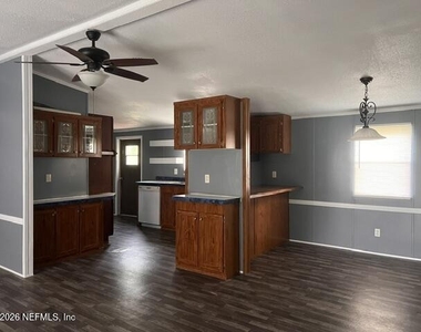 19070 Nw 49th Place - Photo Thumbnail 3