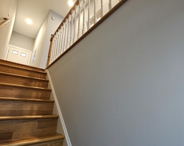509 N Hartland Court - Photo Thumbnail 11