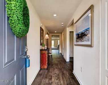 75644 Bridgewater Drive - Photo Thumbnail 7