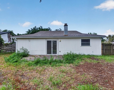 1040 Willow Cove Court E - Photo Thumbnail 25