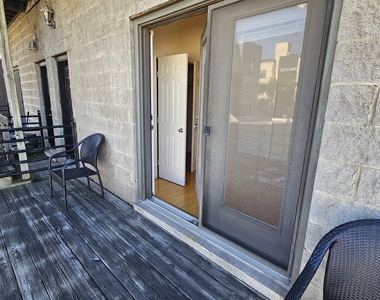 511 N Hartland Court - Photo Thumbnail 20
