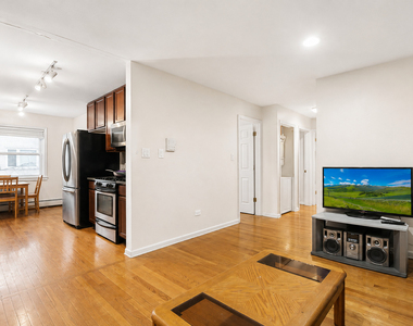 2147 Ridge Avenue - Photo Thumbnail 5