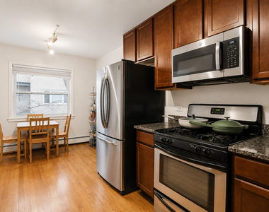 2147 Ridge Avenue - Photo Thumbnail 8