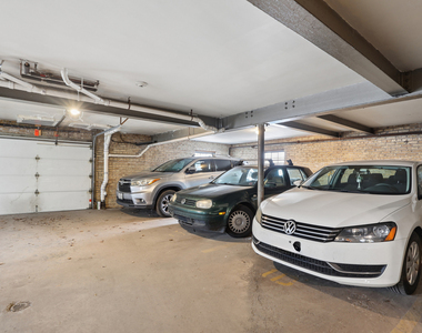2147 Ridge Avenue - Photo Thumbnail 20