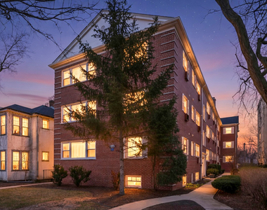 2147 Ridge Avenue - Photo Thumbnail 21