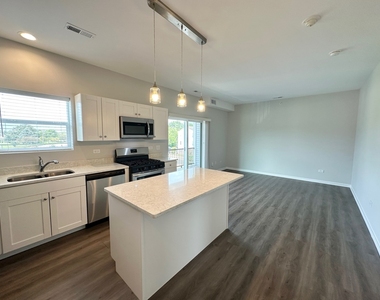 855 E Main Street - Photo Thumbnail 2