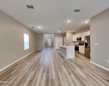 2873 Grand Finale Street - Photo Thumbnail 2