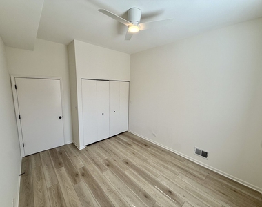 937 W Armitage Avenue - Photo Thumbnail 17