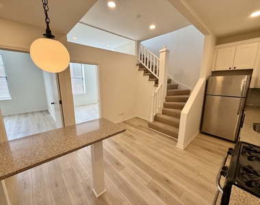 937 W Armitage Avenue - Photo Thumbnail 12