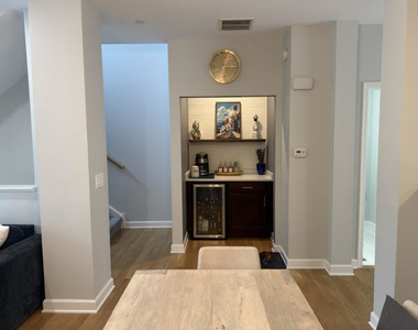 779 Sanborn Street - Photo Thumbnail 8