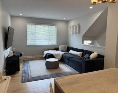 779 Sanborn Street - Photo Thumbnail 3