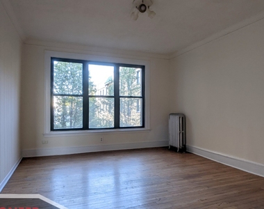 2334 N Spaulding Avenue - Photo Thumbnail 1
