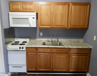 2153 Post Street - Photo Thumbnail 5