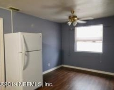 2153 Post Street - Photo Thumbnail 17