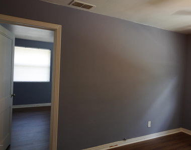 2153 Post Street - Photo Thumbnail 8