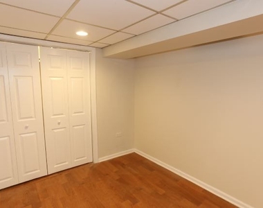 1473 W Erie Street - Photo Thumbnail 12