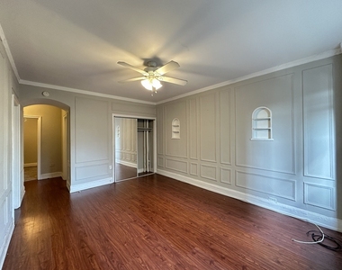 434 W Wellington Avenue - Photo Thumbnail 5