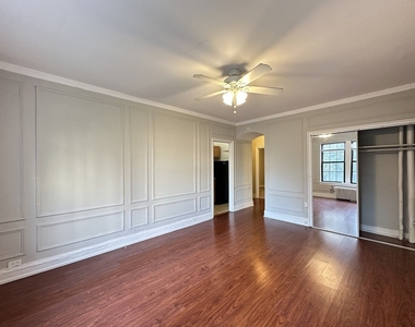 434 W Wellington Avenue - Photo Thumbnail 6