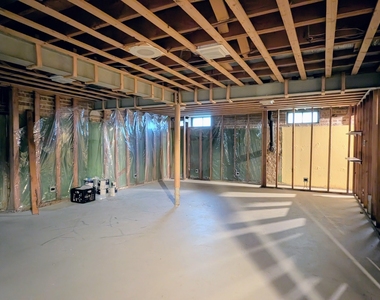 736 N Wilshire Lane - Photo Thumbnail 11