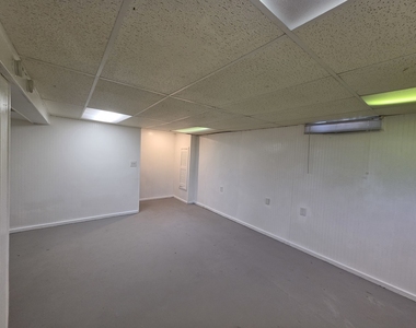 5044 Brighton Lane - Photo Thumbnail 15