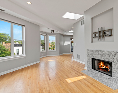 845 W Altgeld Street - Photo Thumbnail 1