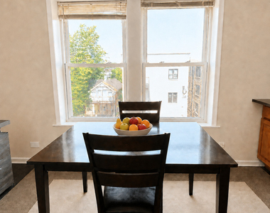 1626 W Farwell Avenue - Photo Thumbnail 7