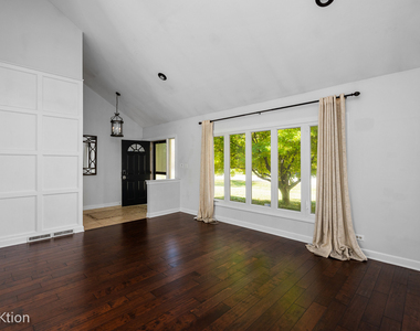 11s639 Mcgrath Lane - Photo Thumbnail 8