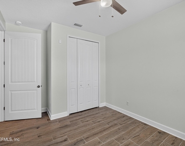 855 Flach Drive - Photo Thumbnail 31