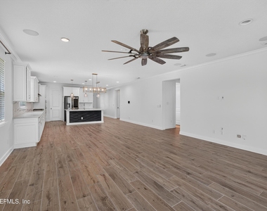 855 Flach Drive - Photo Thumbnail 14